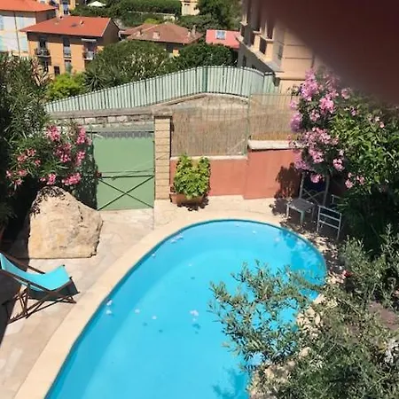Gaby-chambres מנטון
