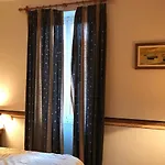 Gaby-chambres 4* Ментона